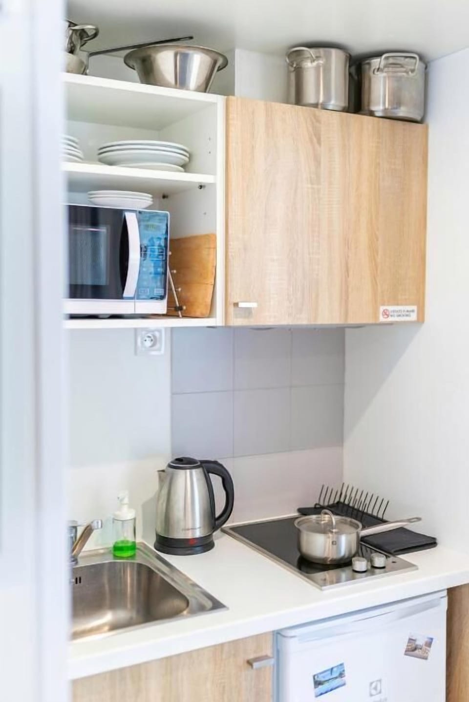 Mobile Home, Garden View | Private kitchen