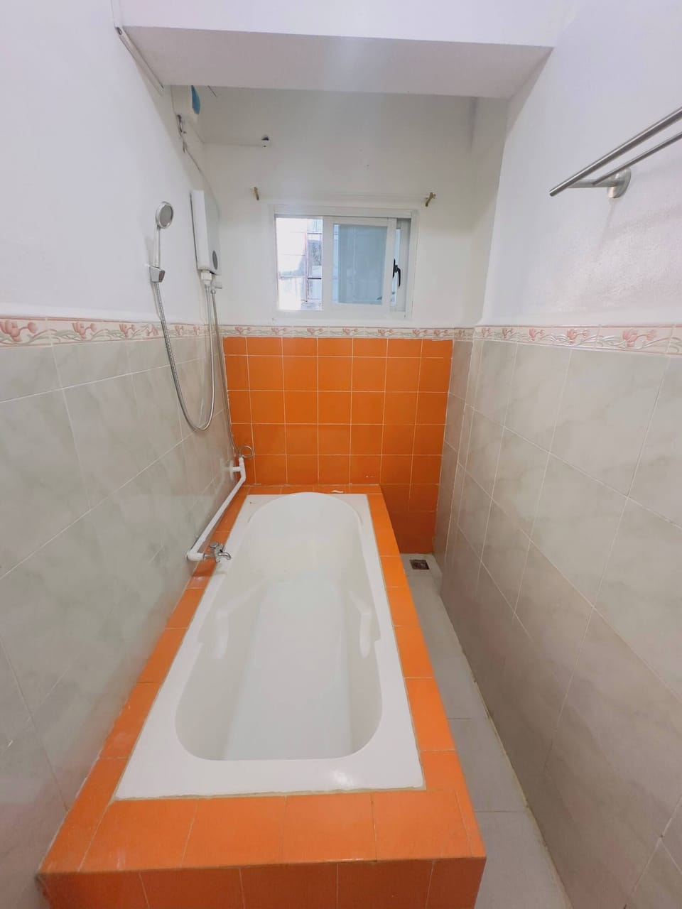 House, 2 Bedrooms, Smoking, Balcony | Bathroom