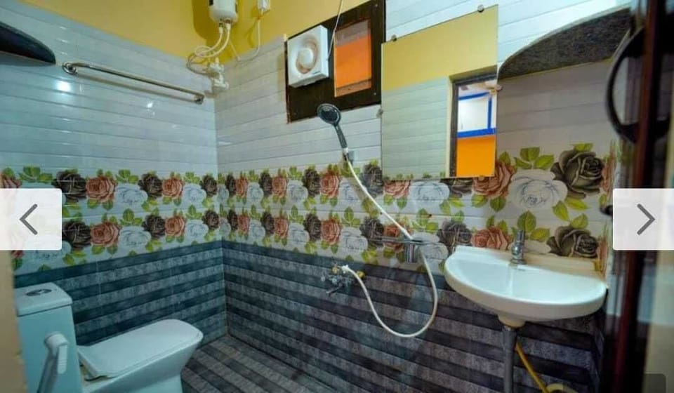 Shower, towels, soap, shampoo