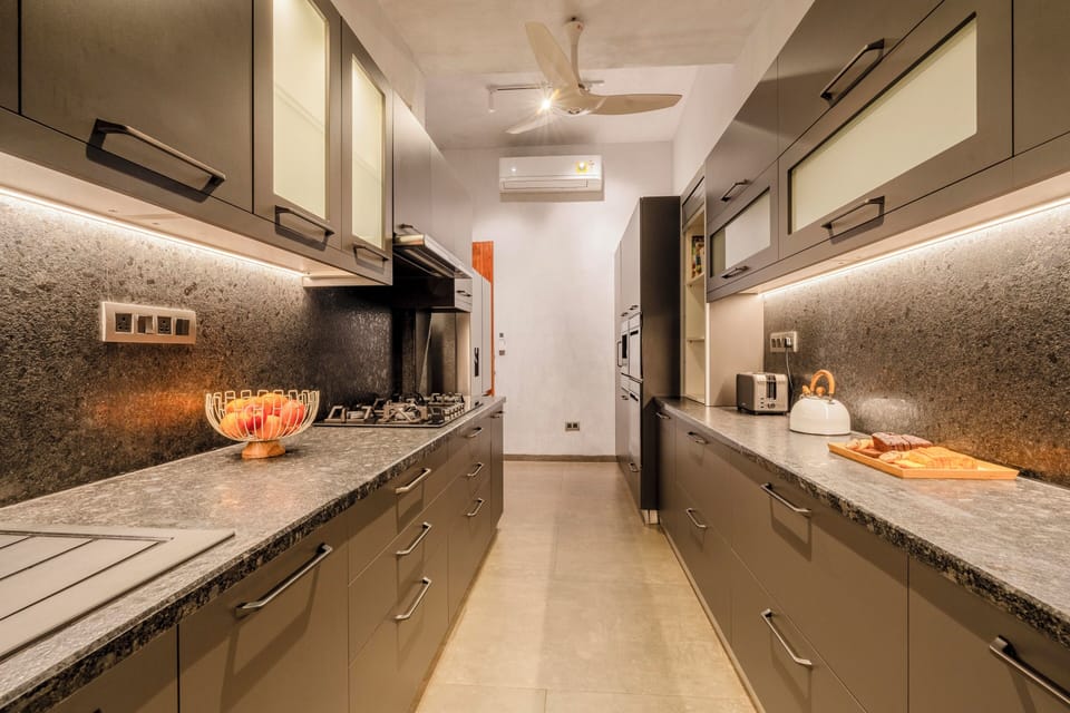 Luxury Villa, Sea View | Private kitchen | Full-size fridge, oven, electric kettle, toaster