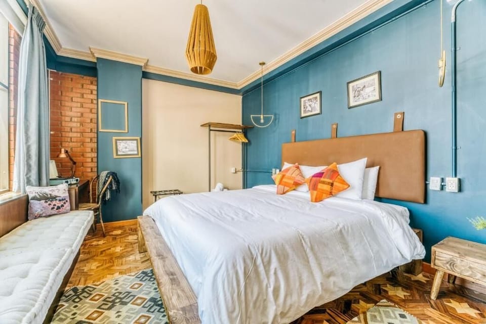Deluxe Suite, City View | WiFi (free)