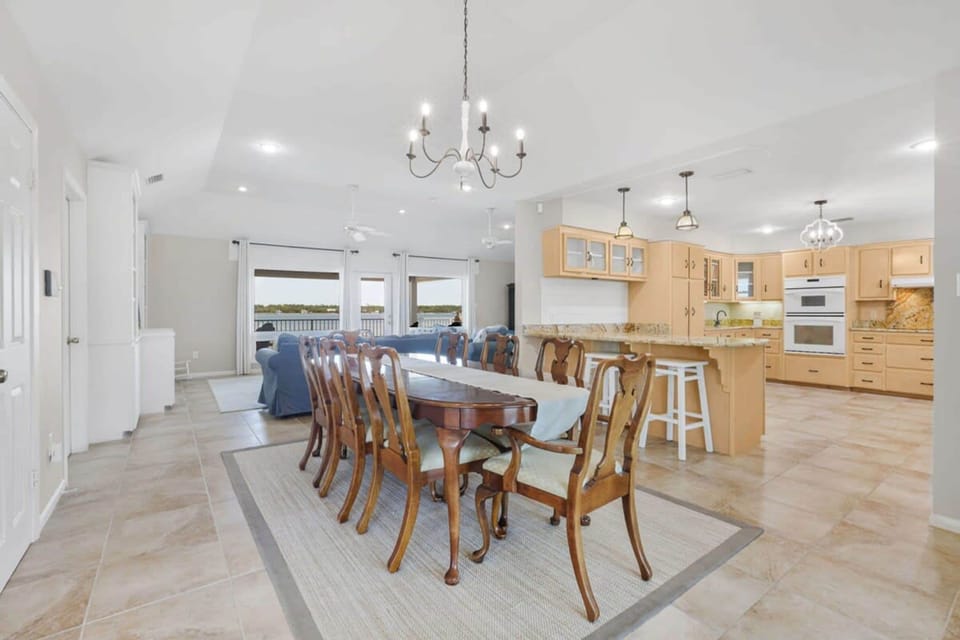 House, Accessible | 4 bedrooms, high-speed internet