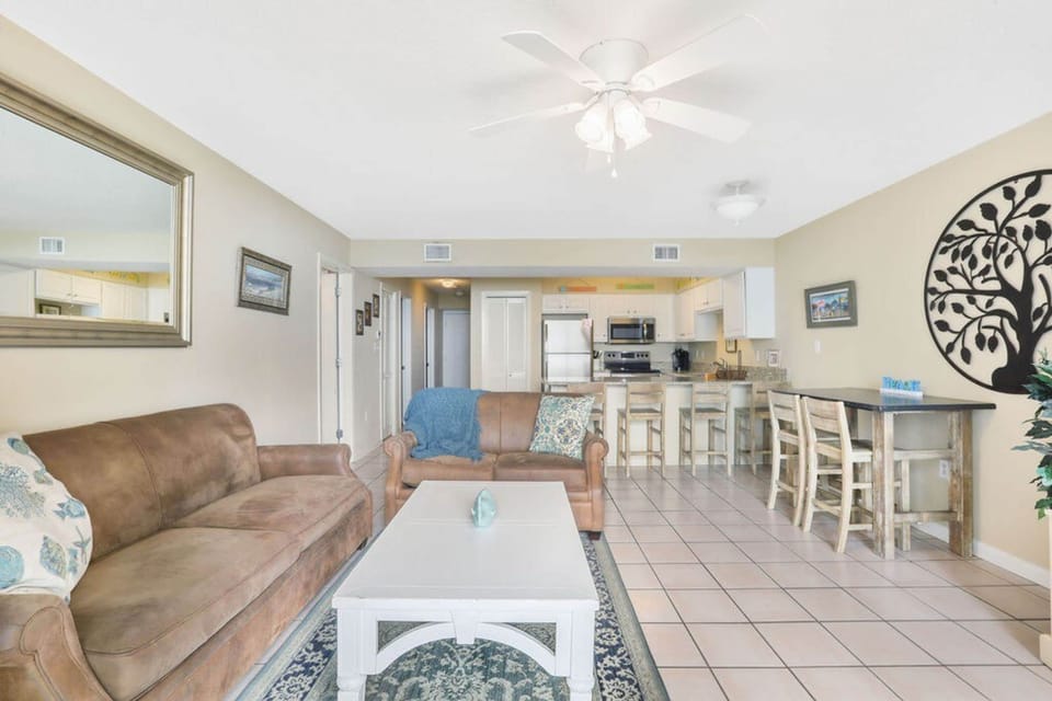 House | 3 bedrooms, high-speed internet