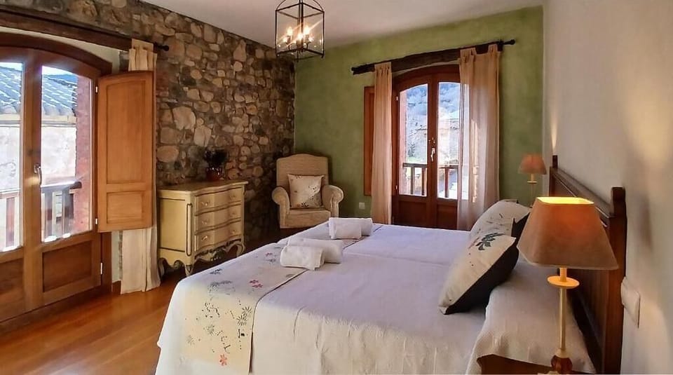 Superior Twin Room | Free WiFi, wheelchair access