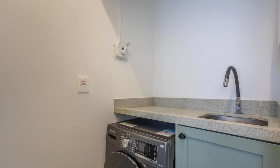 Basic Apartment | Interior
