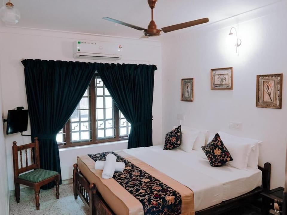 Deluxe Double or Twin Room | Free WiFi