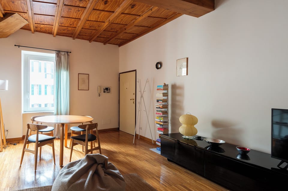 Apartment | Dining
