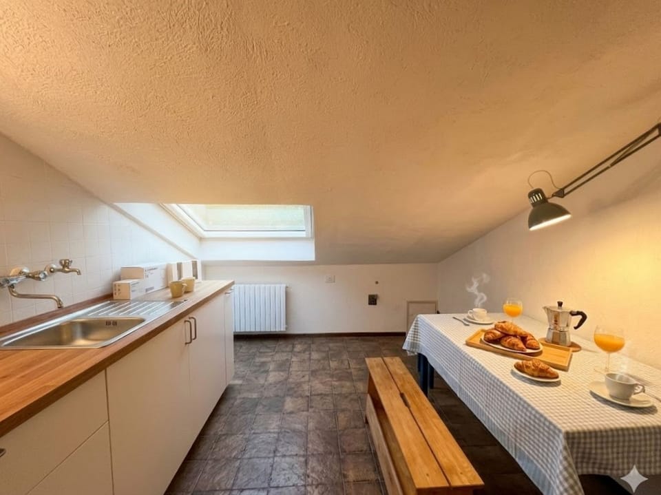 Classic Villa, Garden View | Private kitchen