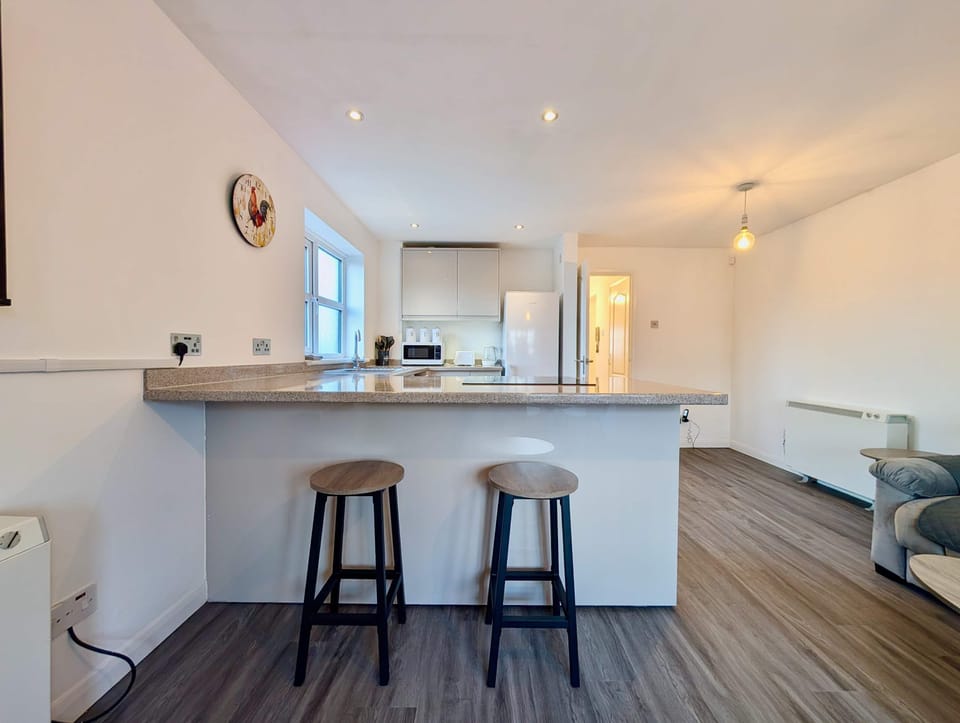 House | 1 bedroom, desk, Internet
