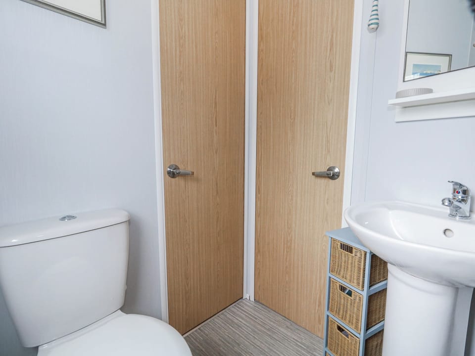Swanage Coastal Park Caravan Cottage in Swanage