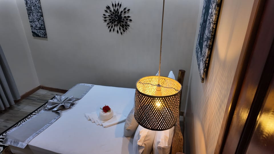 Deluxe Apartment, Garden View | Desk, laptop workspace, WiFi (free)