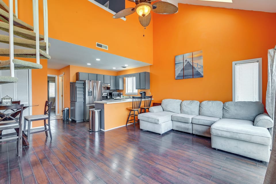 Apartment (2 Bedrooms) | Front of property