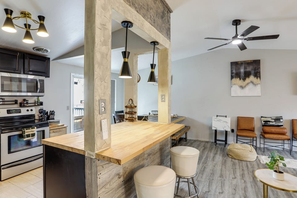 House (3 Bedrooms) | Interior