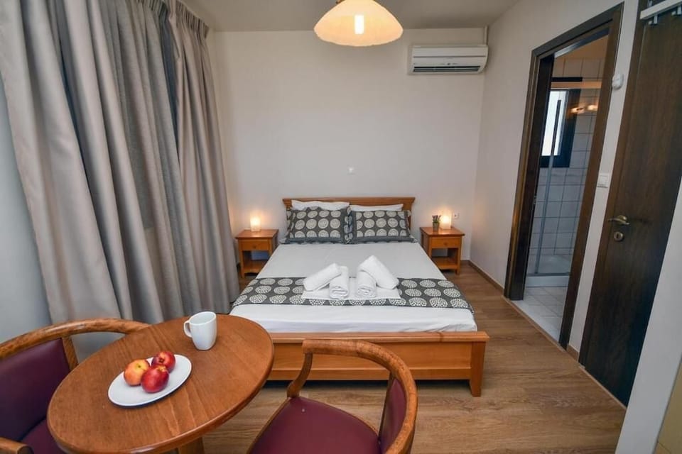 Villa, 4 Bedrooms, Sea View | Iron/ironing board, free WiFi