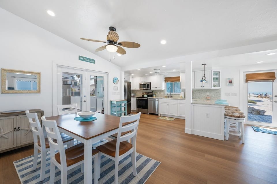House, 4 Bedrooms | Dining