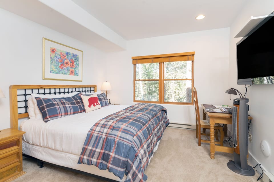 Room, 1 Bedroom | 1 bedroom, free WiFi