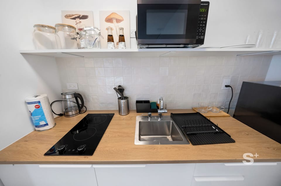 Studio | Private kitchen | Toaster