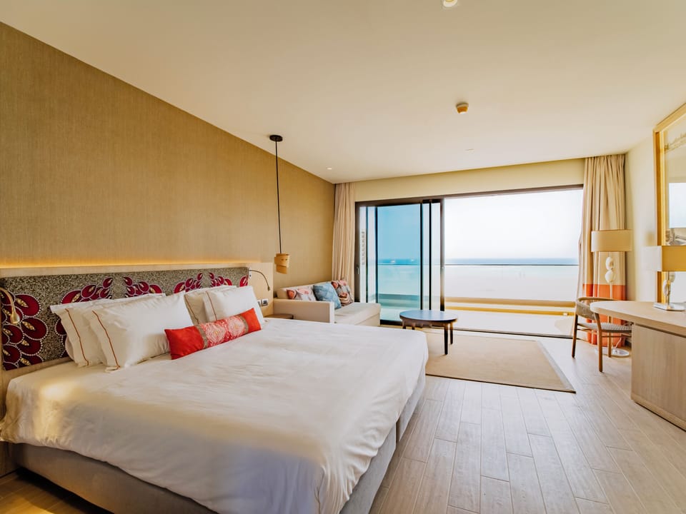 Minibar, in-room safe, iron/ironing board (on request), WiFi (free)