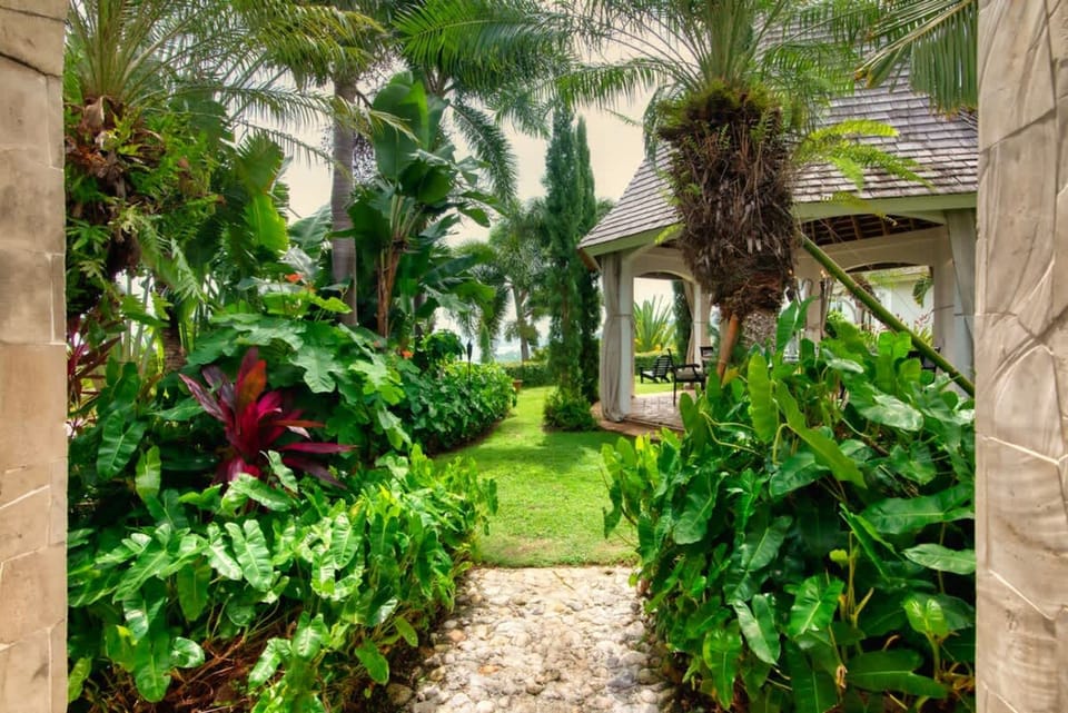 House, Accessible | 6 bedrooms, high-speed internet
