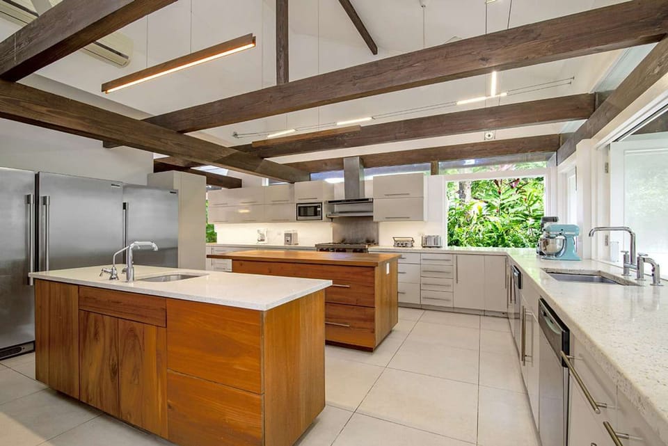House | 4 bedrooms, high-speed internet
