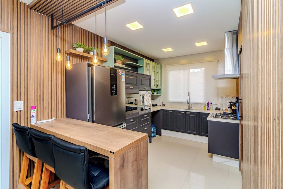 Family Apartment, Kitchen, City View | Private kitchen | Full-size fridge, microwave, stovetop, cookware/dishes/utensils