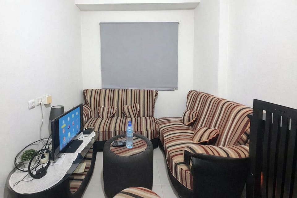 Standard Apartment | Living room
