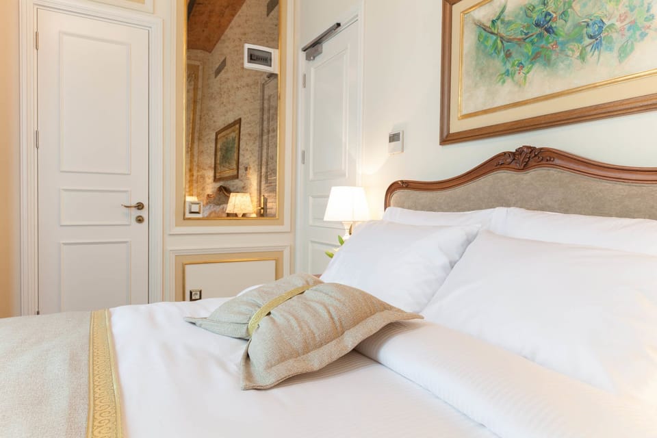 Standard Double or Twin Room | Premium bedding, minibar, in-room safe, desk