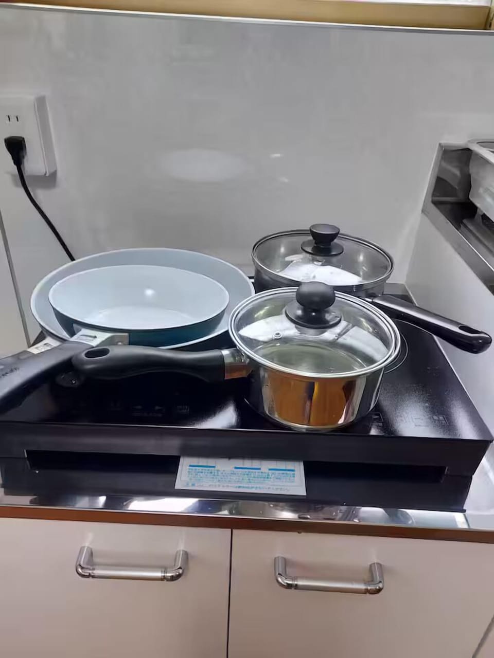 Fridge, electric kettle