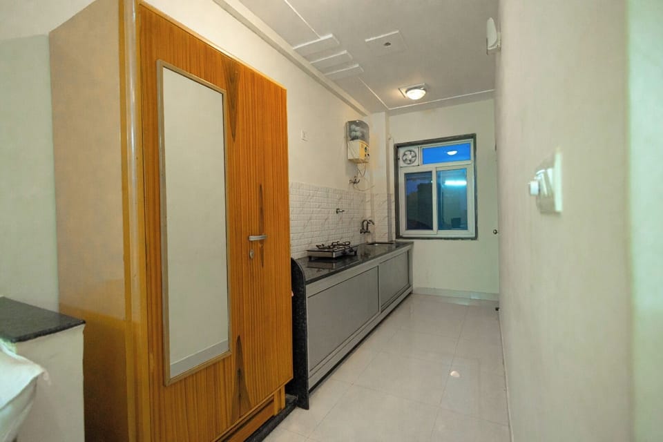 Deluxe Room | Private kitchen