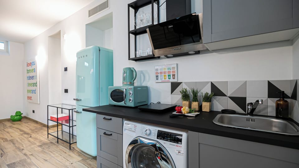 Apartment (1 Bedroom) | Interior