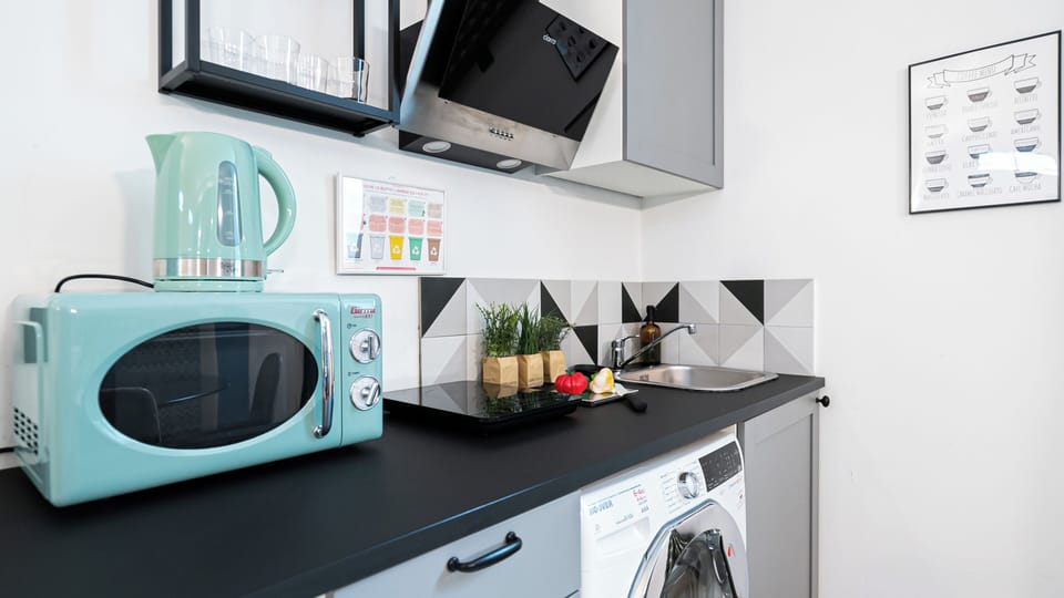 Apartment (1 Bedroom) | Interior