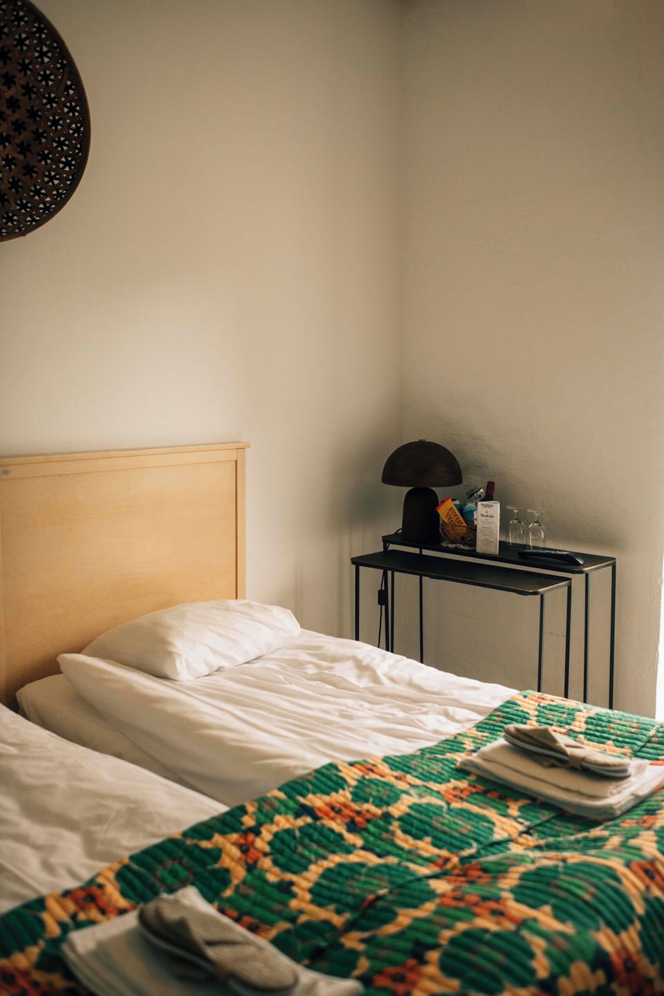 Twin Room | Desk, rollaway beds (surcharge), WiFi (free), bed sheets