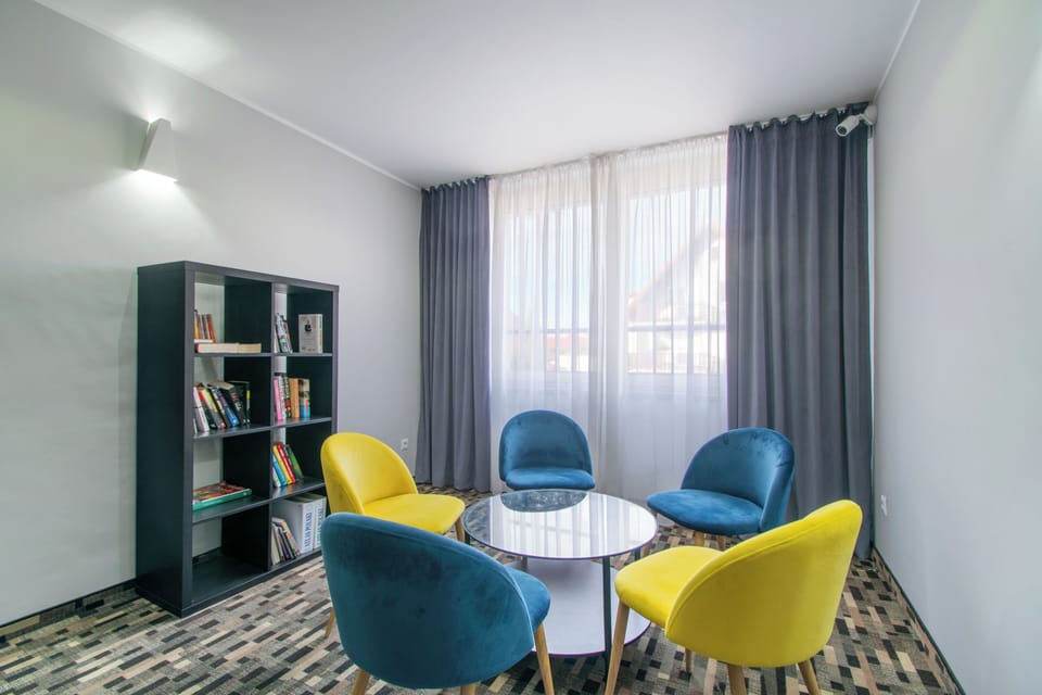 Studio Suite, Balcony | Interior