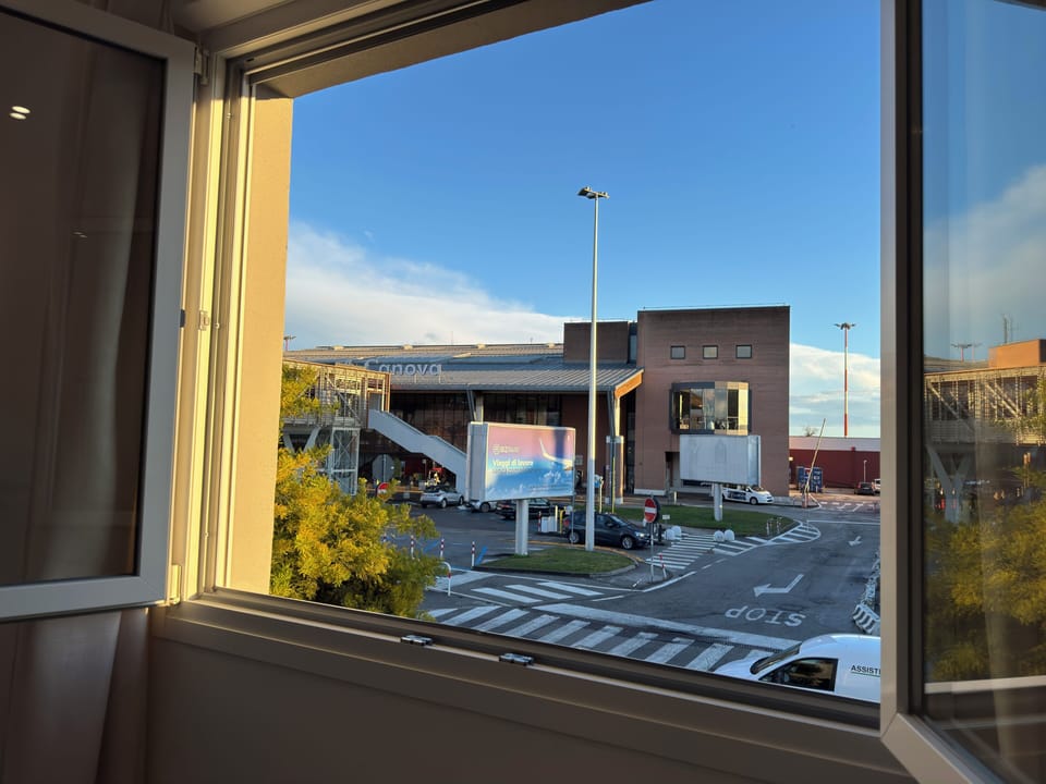 Exclusive Quadruple Room, Ensuite | Desk, laptop workspace, WiFi (free)