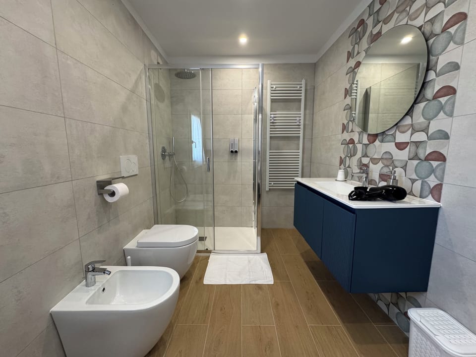 Comfort Triple Room, Ensuite | Bathroom