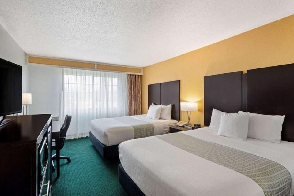Standard Single Room, 2 Queen Beds, Non Smoking | Free WiFi
