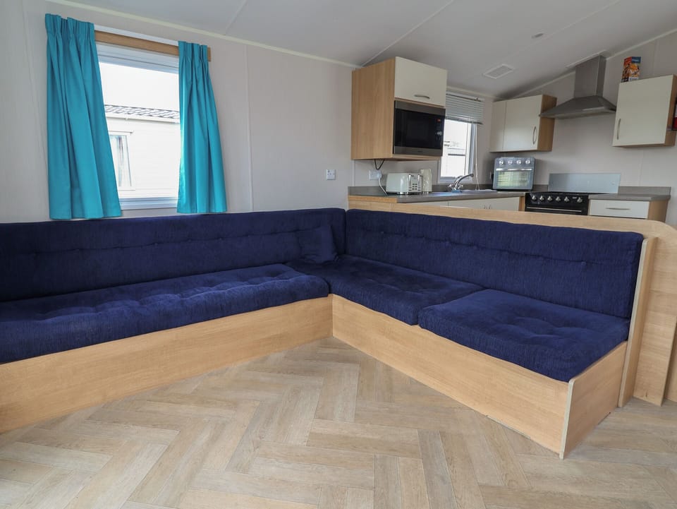 Cottage | Living area