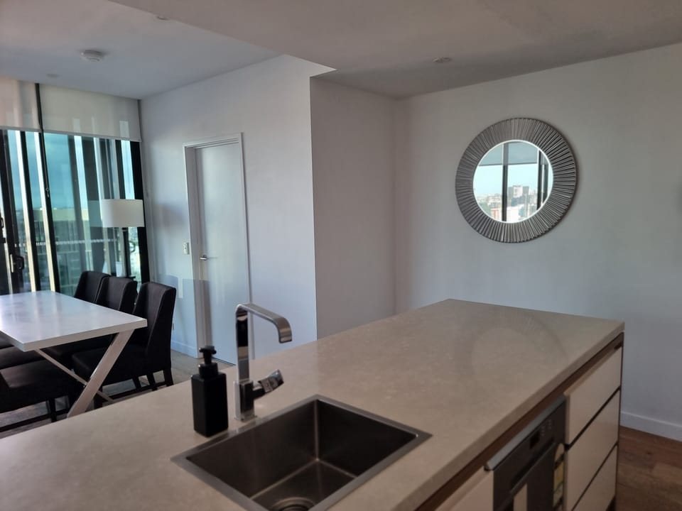 Apartment, 2 Bedrooms, Balcony, City View | Private kitchen