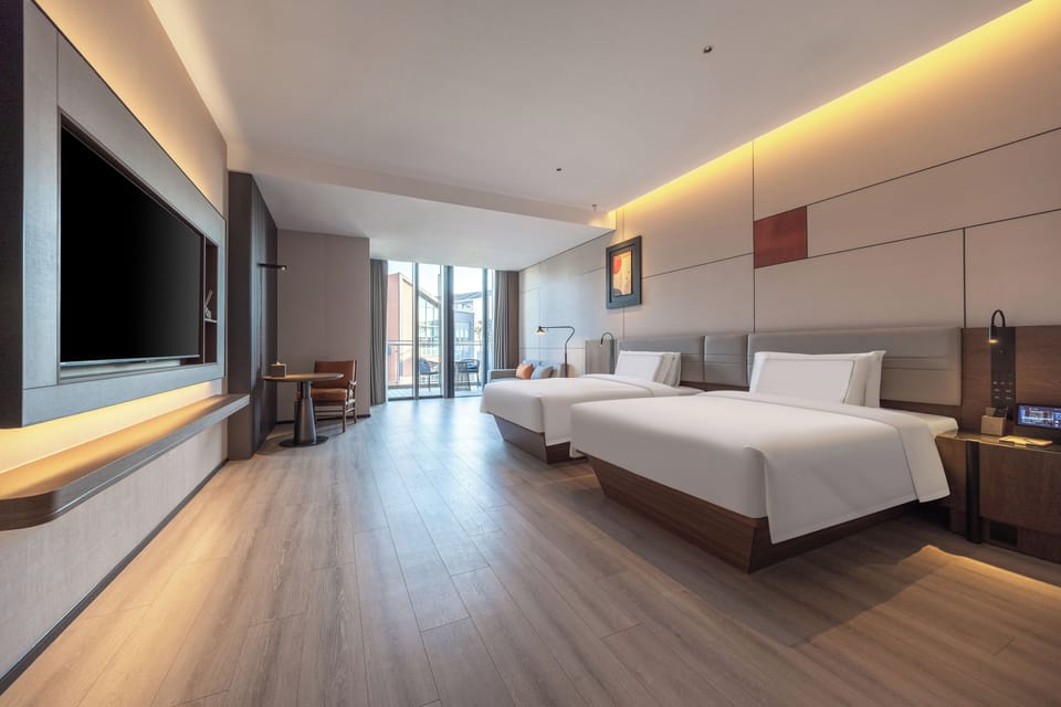 Luxury Double Room | Free WiFi