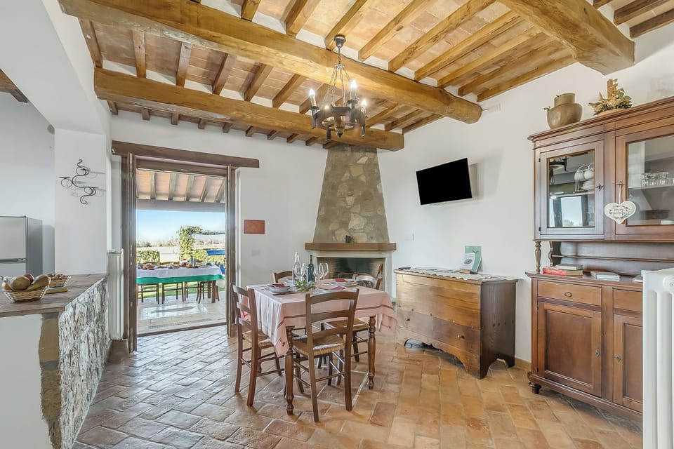 Family Apartment, 2 Bedrooms, 2 Bathrooms (Sorgenti Pitigliano 1) | Private kitchenette