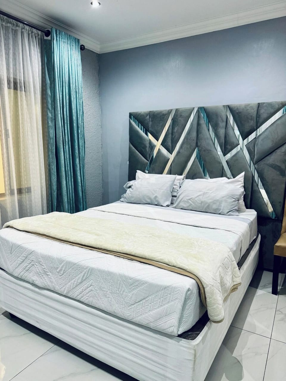 Standard Room | Free WiFi