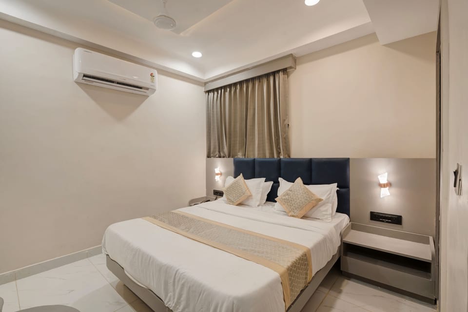 Deluxe Double Room | Free WiFi