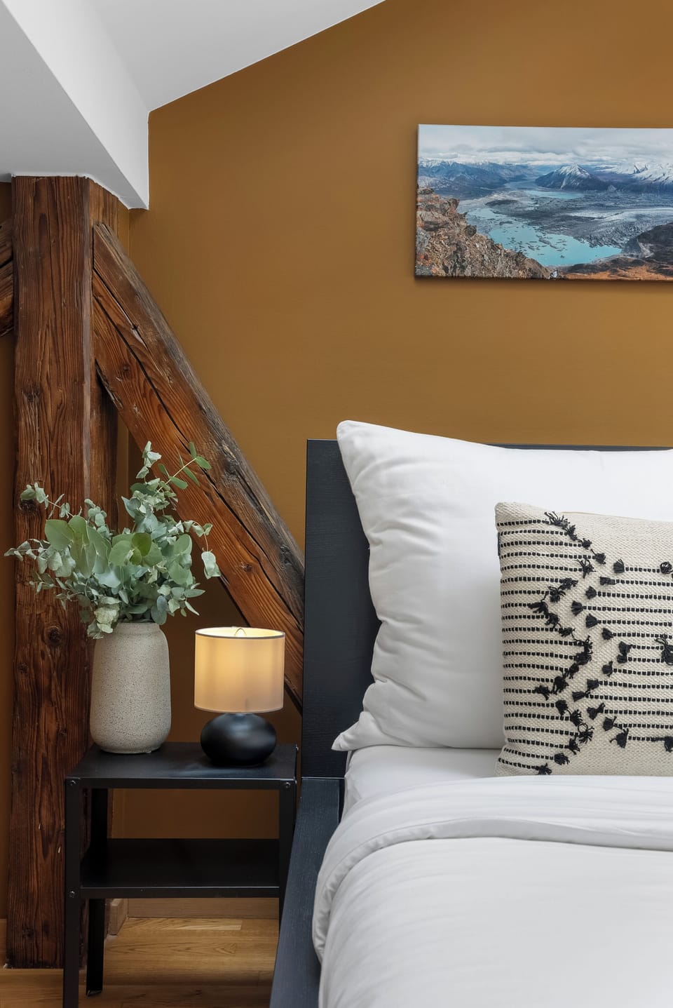 Superior Apartment, City View | Iron/ironing board, free WiFi