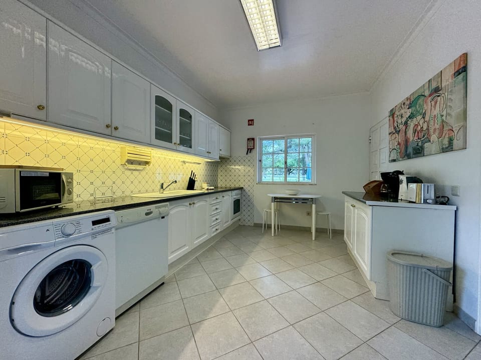 Microwave, coffee/tea maker