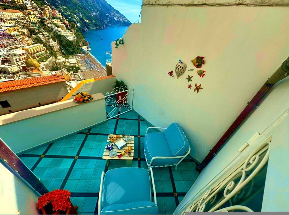 House, Smoking | 3 bedrooms, high-speed internet