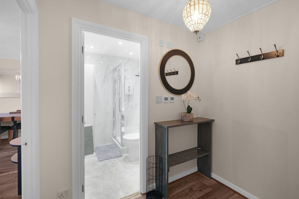 Modern 1 Bedroom Apt in Streatham with Parking Apartment in London Borough of Croydon