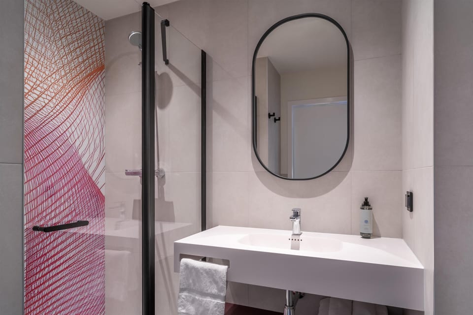 Room (Design) | Bathroom