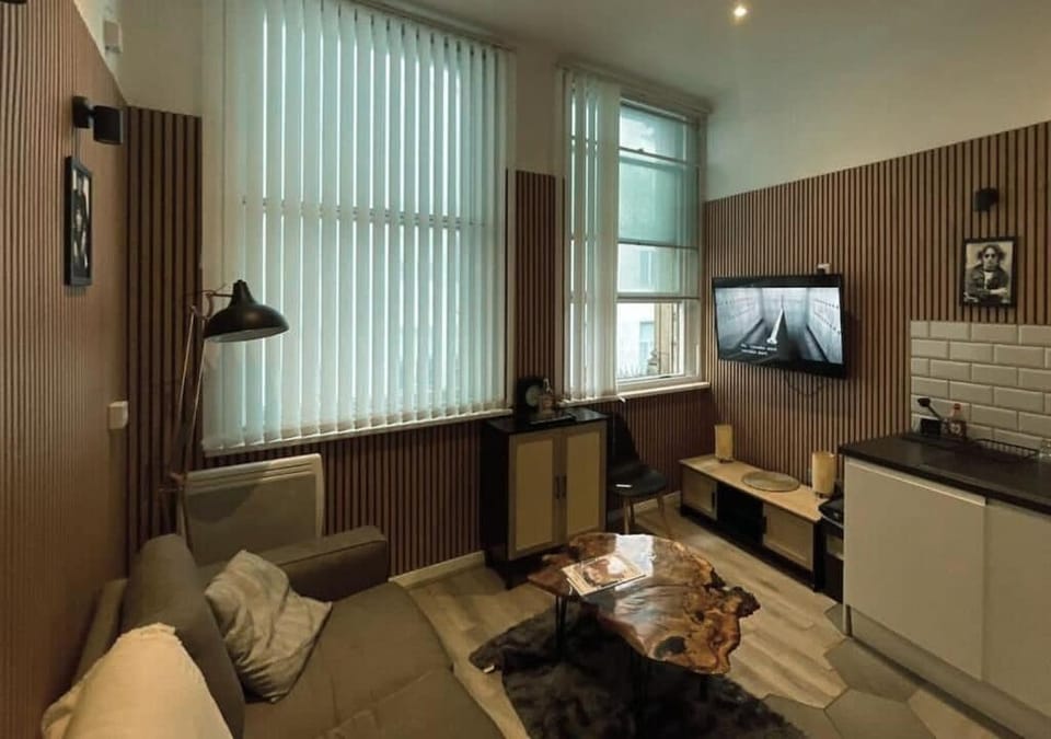 Condo, Non Smoking, Private Bathroom | Living area | TV