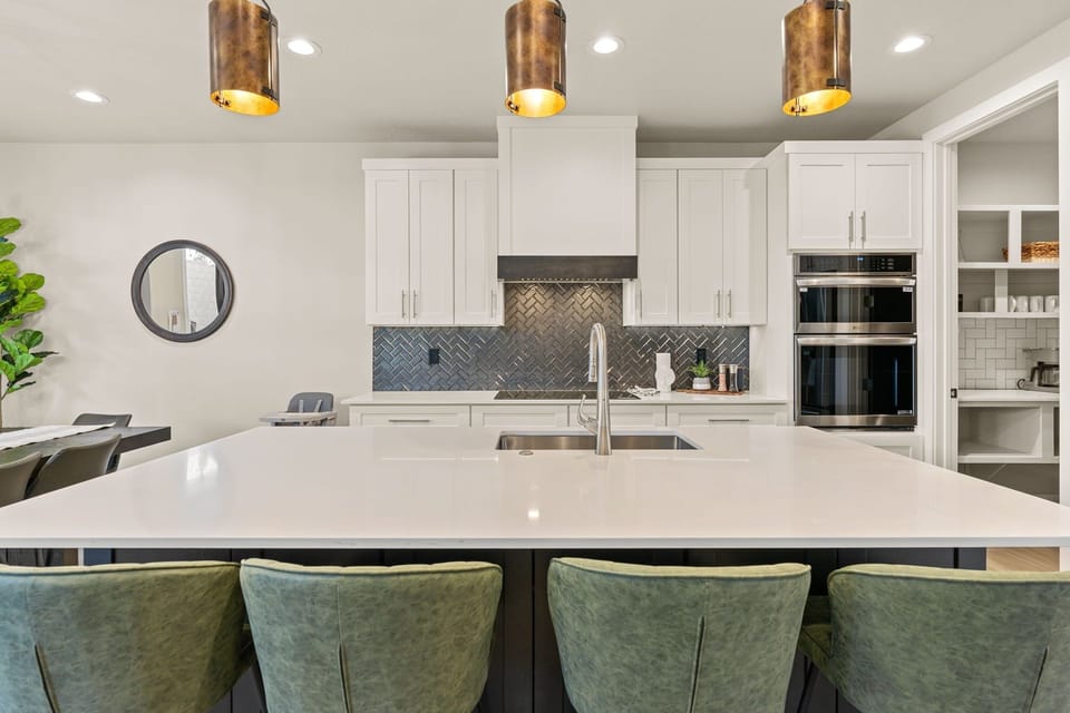 Townhome, 3 Bedrooms | Private kitchen | Coffee/tea maker, fridge, oven, toaster