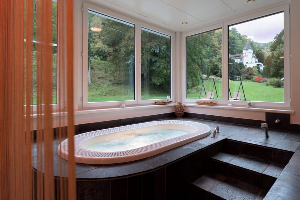 Sauna, hot tub, steam room, aromatherapy, sports massages, reflexology